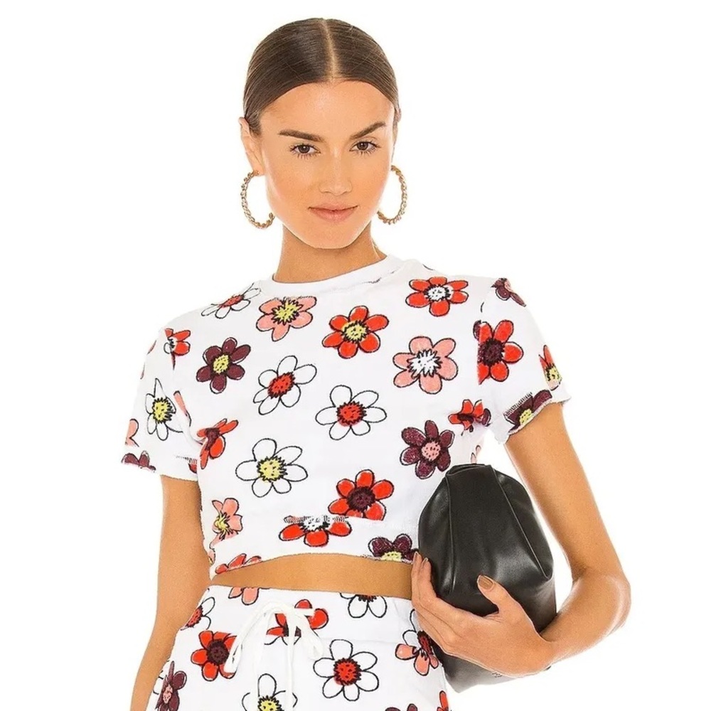 Miauo Frida crop